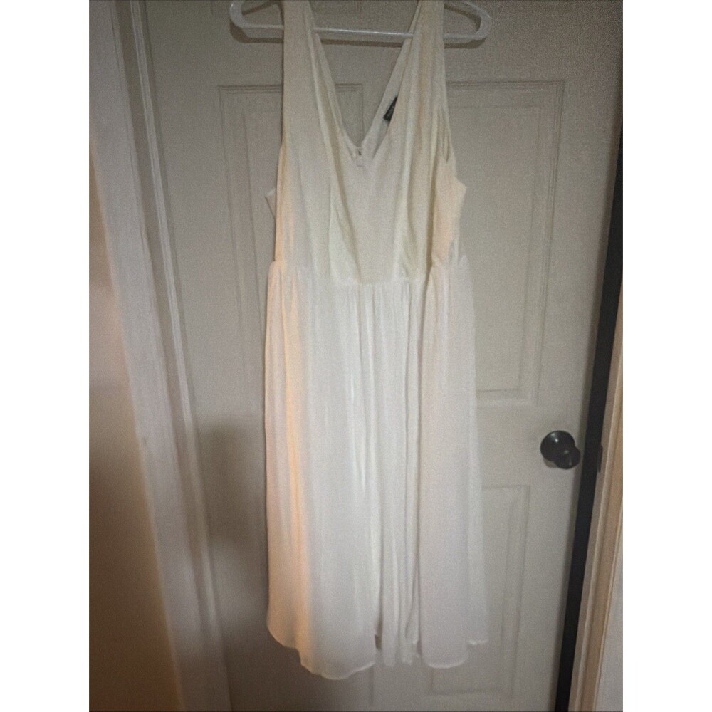 Torrid ivory / Cream Colored Skater Dress  Trim Size 24